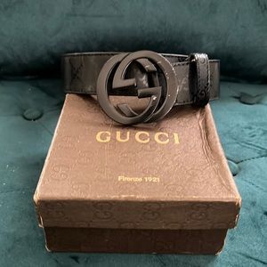 Double G Gucci belt